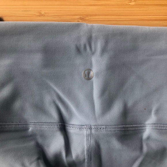 NWT LULULEMON Wunder Train HR 25" (10) - Picture 7 of 8